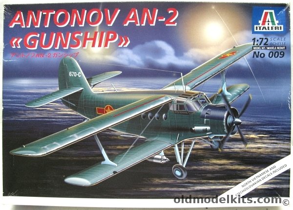 Italeri 1/72 Antonov AN-2 Colt Gunship - North Vietnam / Czech Air Forces, 009 plastic model kit